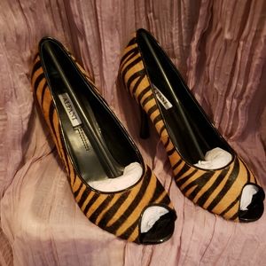 Alfani size 8 leather/fur high heel open toe pumps.